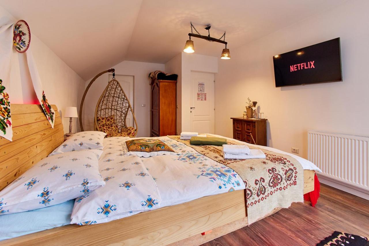 Gradina Lu' Ion "A Home Away From Home" (Adults Only) Viseu de Sus Bagian luar foto