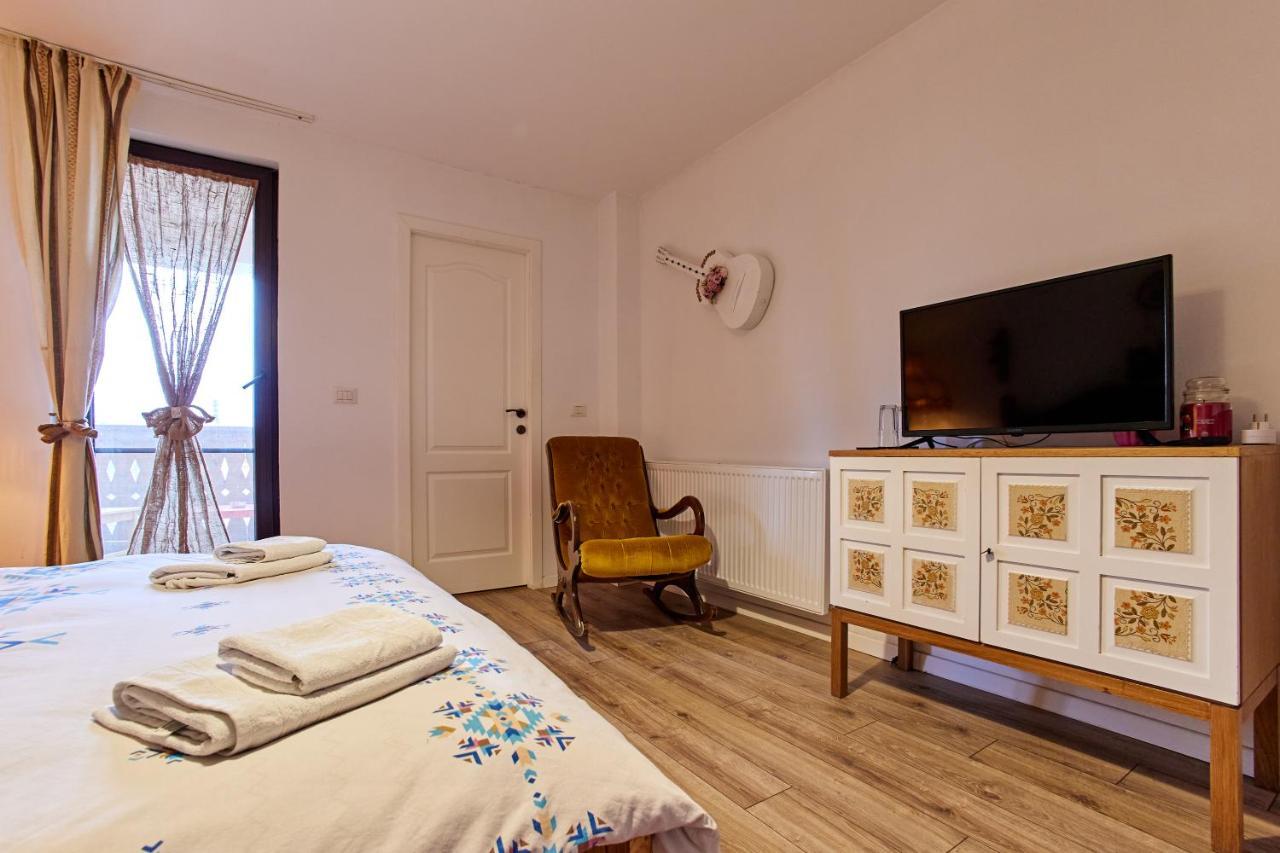 Gradina Lu' Ion "A Home Away From Home" (Adults Only) Viseu de Sus Bagian luar foto