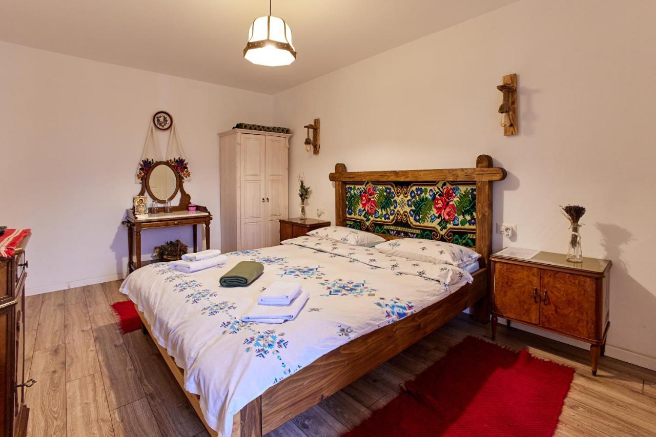 Gradina Lu' Ion "A Home Away From Home" (Adults Only) Viseu de Sus Bagian luar foto