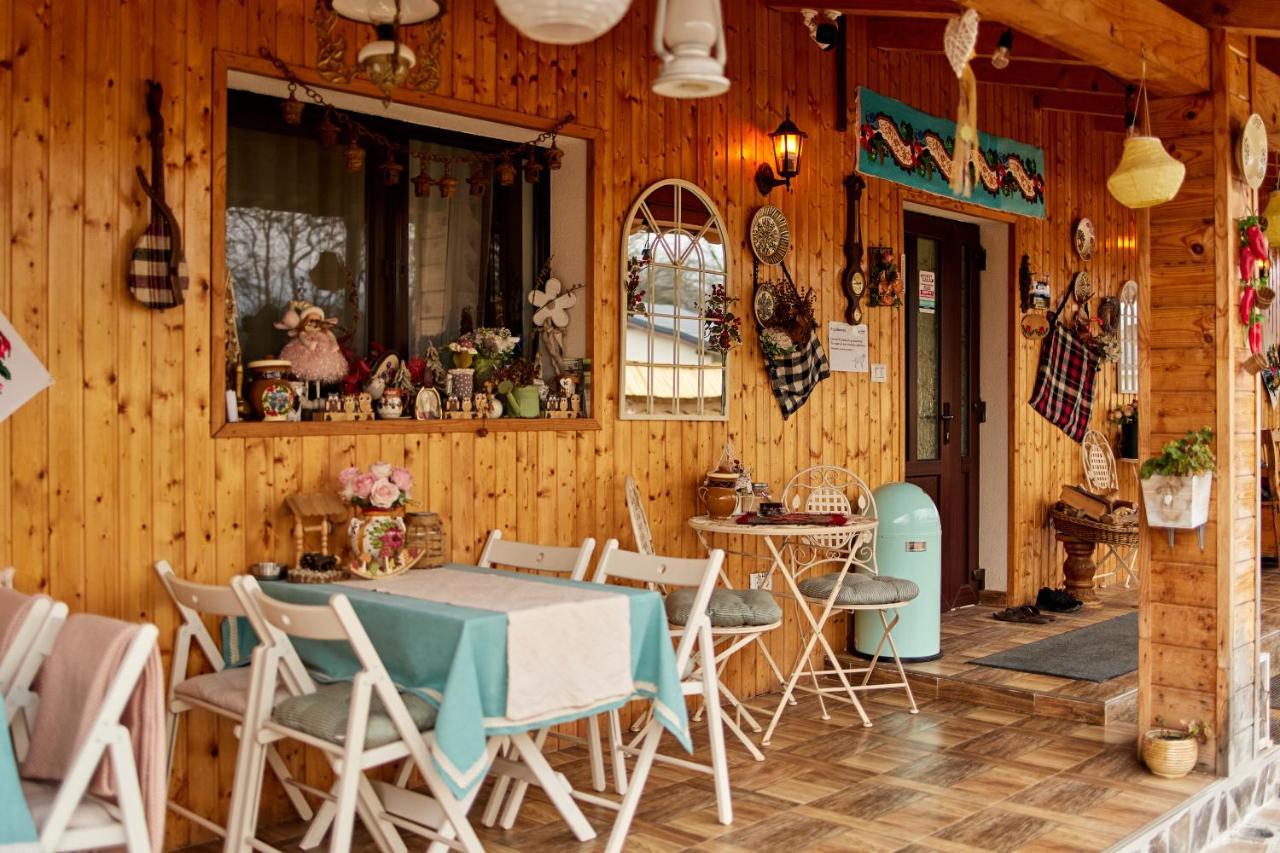 Gradina Lu' Ion "A Home Away From Home" (Adults Only) Viseu de Sus Bagian luar foto