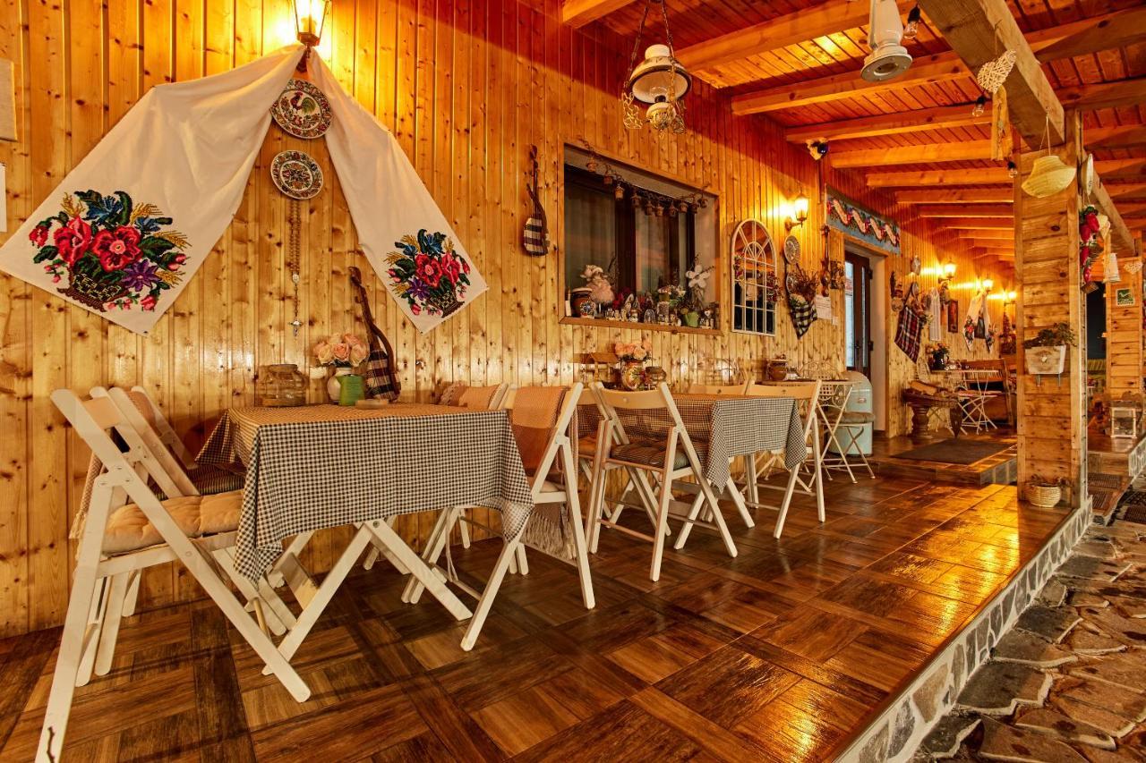 Gradina Lu' Ion "A Home Away From Home" (Adults Only) Viseu de Sus Bagian luar foto
